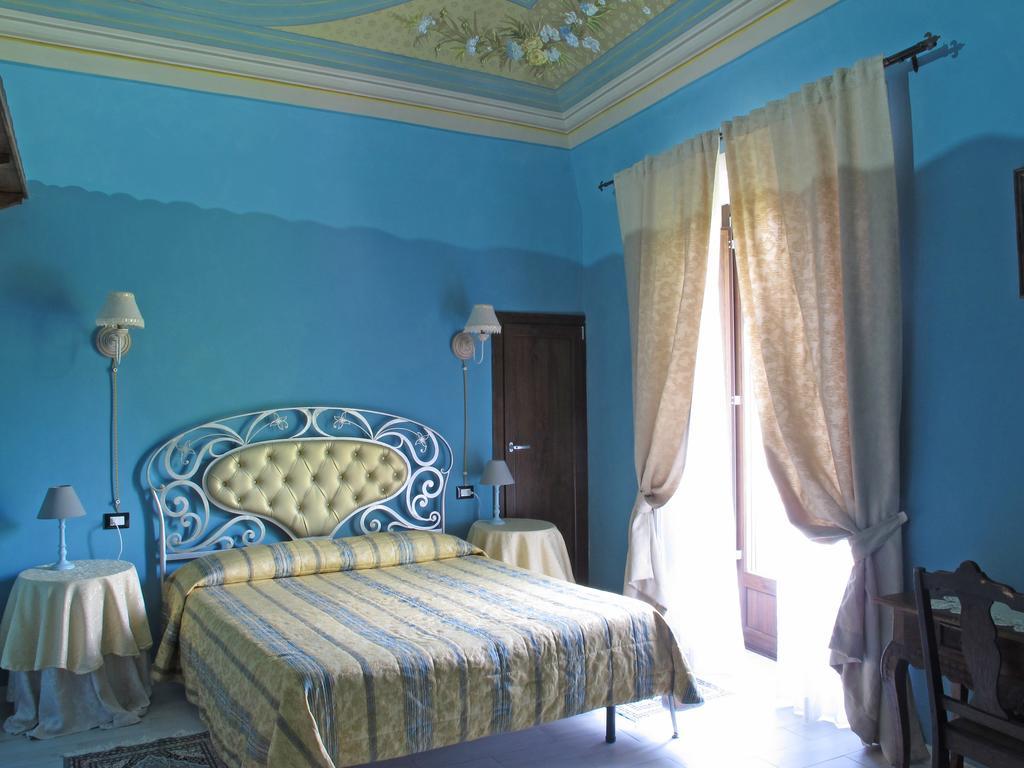 ホテル Palazzo Diamante Calascio エクステリア 写真