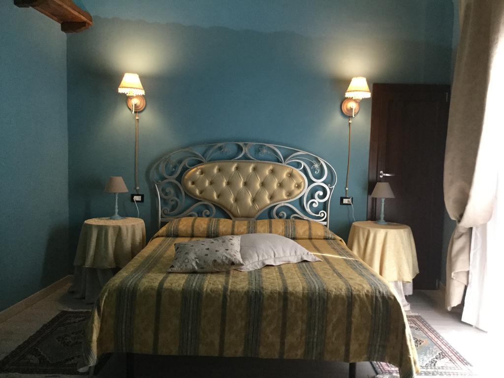 ホテル Palazzo Diamante Calascio エクステリア 写真