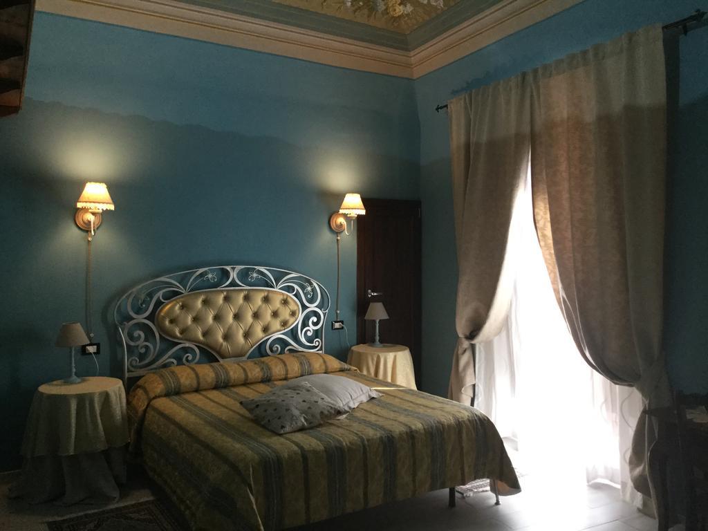 ホテル Palazzo Diamante Calascio エクステリア 写真