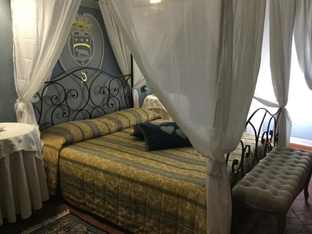 ホテル Palazzo Diamante Calascio エクステリア 写真