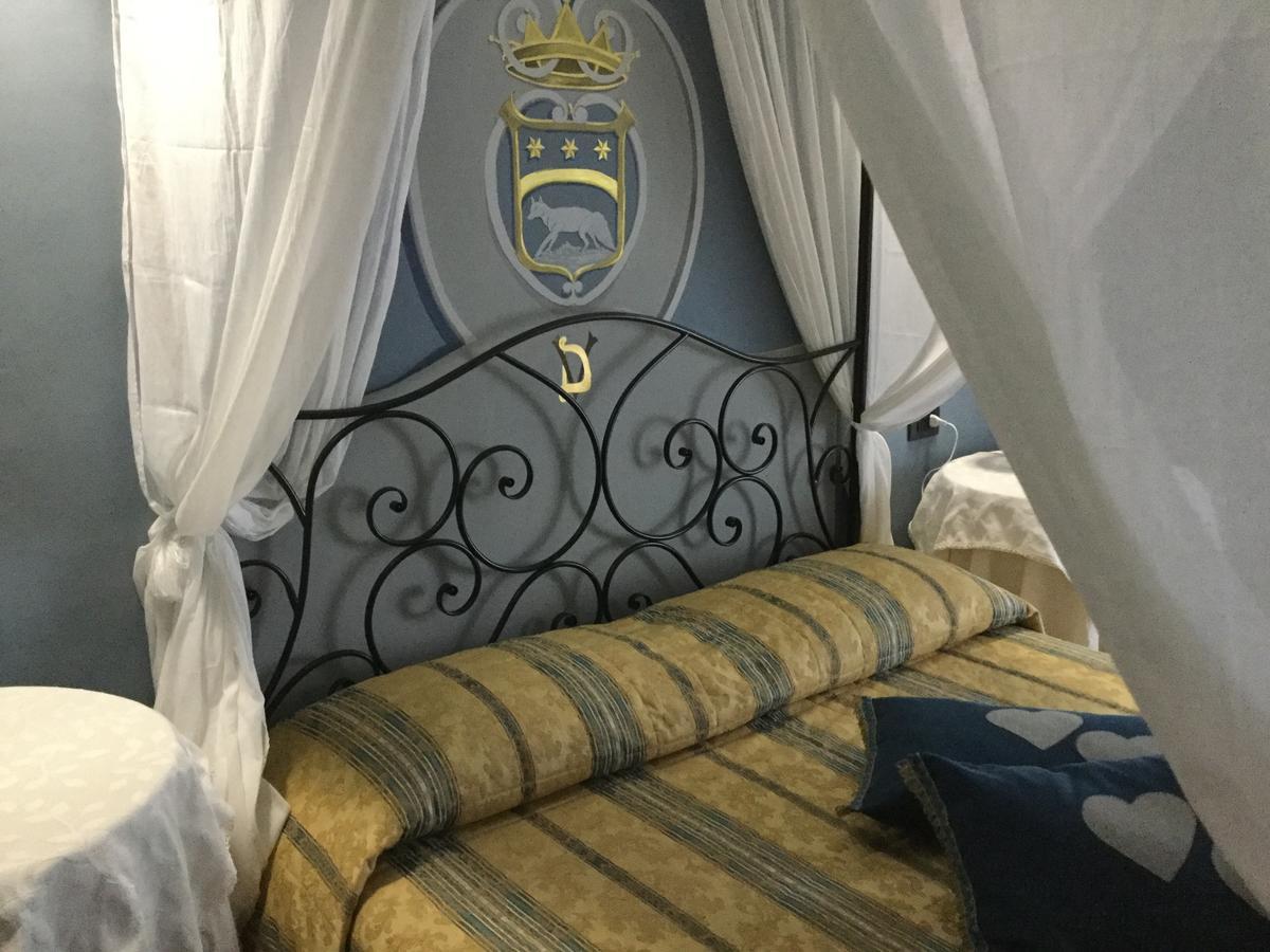 ホテル Palazzo Diamante Calascio エクステリア 写真